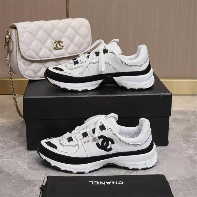 Chanal Sneakers
