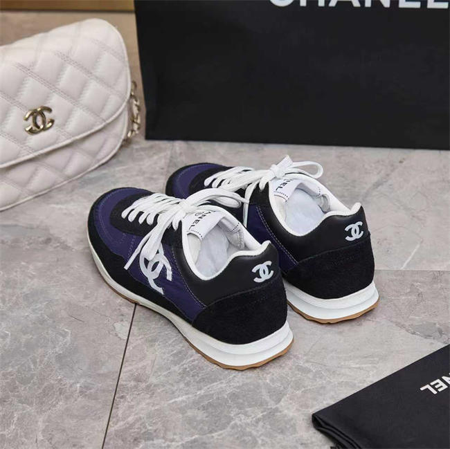 Chanal Sneakers