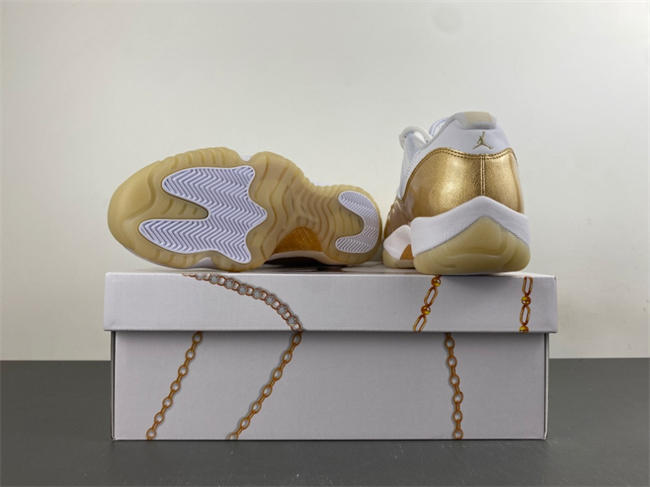 Air Jordan 11 Low “Mother’s Day” AH7860-102