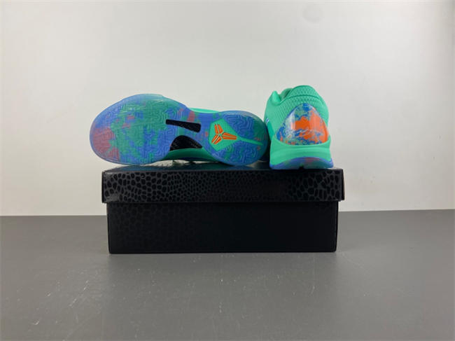 Jalen Brunson x Nike Zoom Kobe 5 Protro