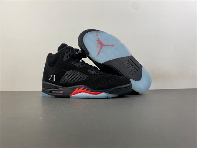 Air Jordan 5 Retro
