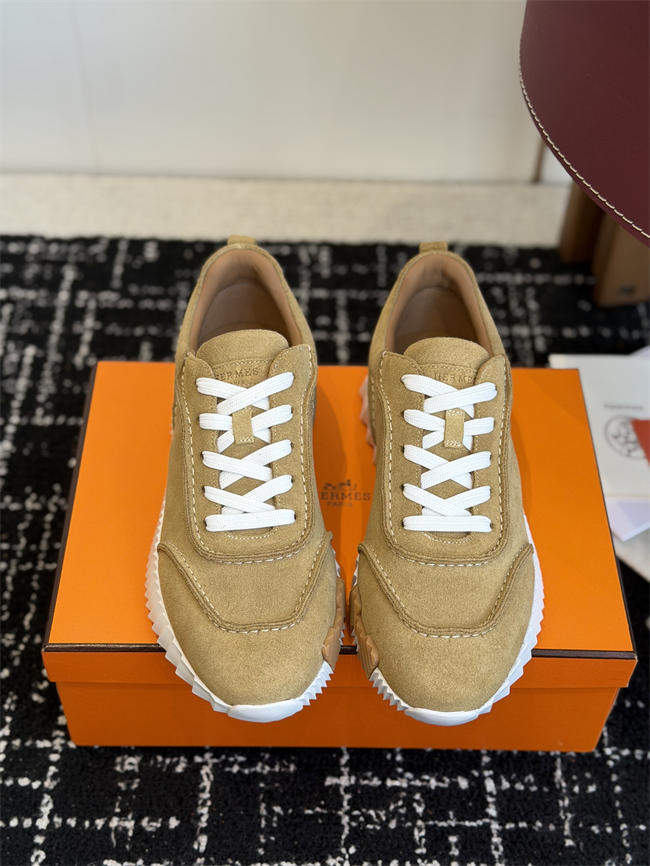 HER MES Sneaker
