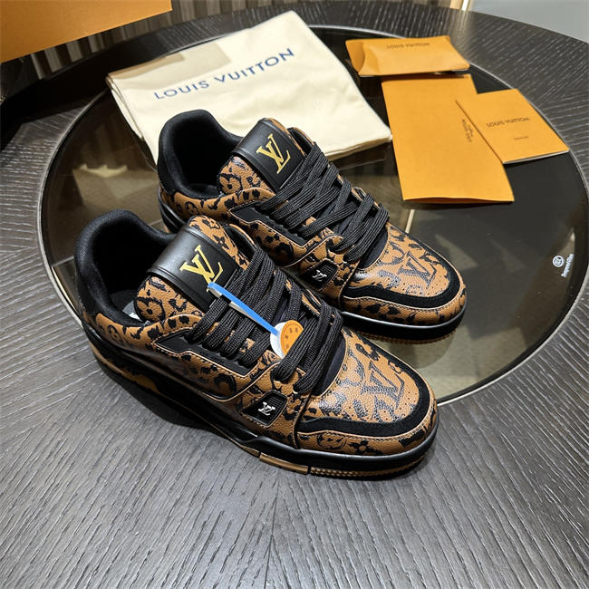 LV Trainer Sneaker