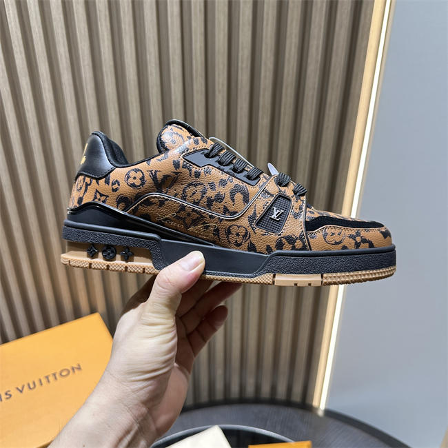 LV Trainer Sneaker