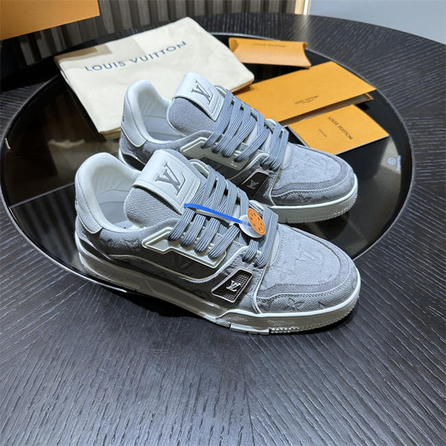 LV Trainer Sneaker