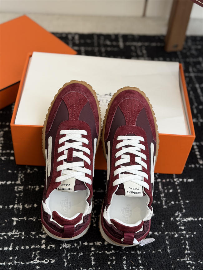 HER MES Sneaker