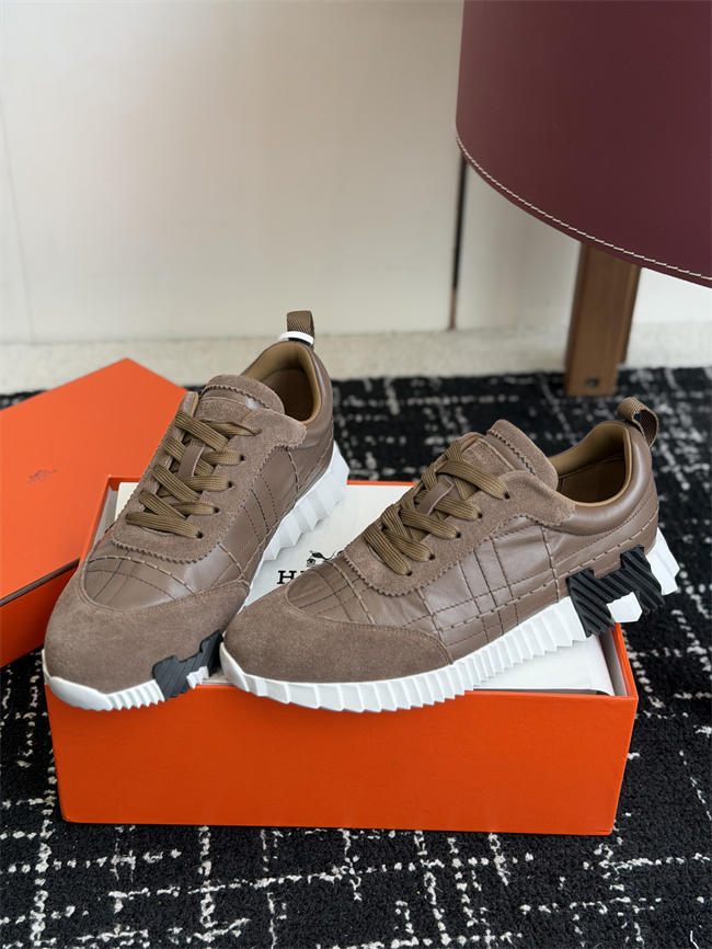 HER MES Sneaker