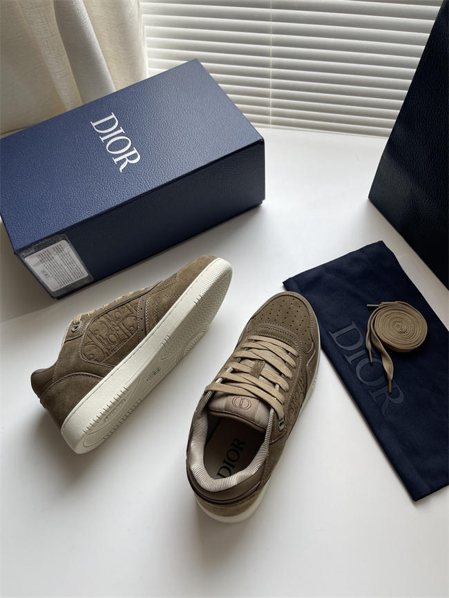 Dr B27 Sneaker