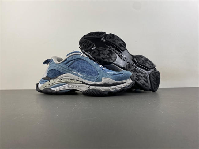Ba1en*iaga Triple S.2 865849-WTRS2-0310