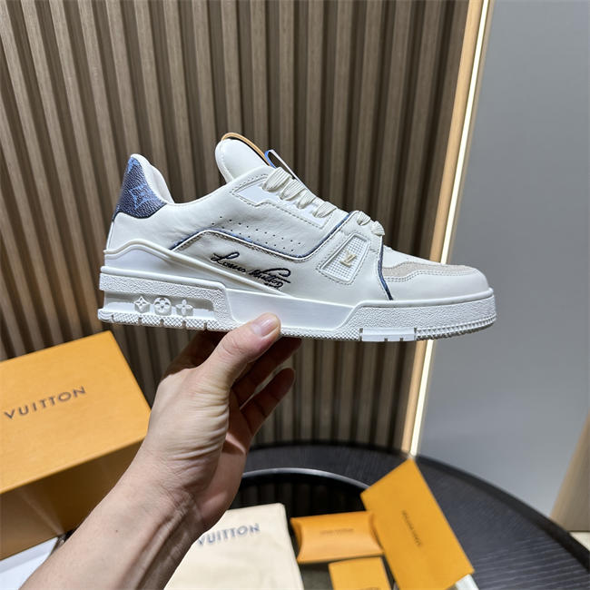 Lv Trainer Sneaker
