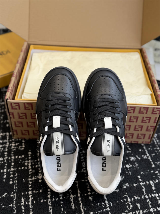F**di Sneaker